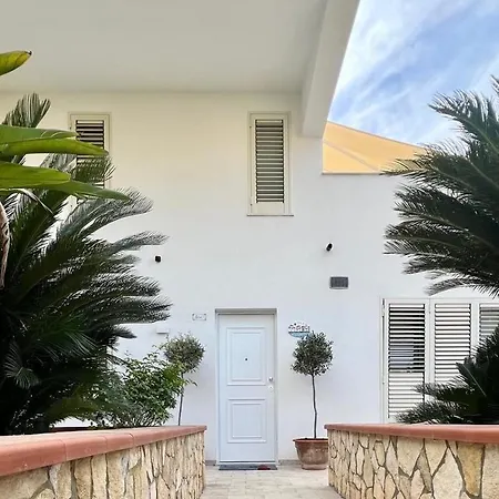 Aloe Di Calanica Villa Cefalu