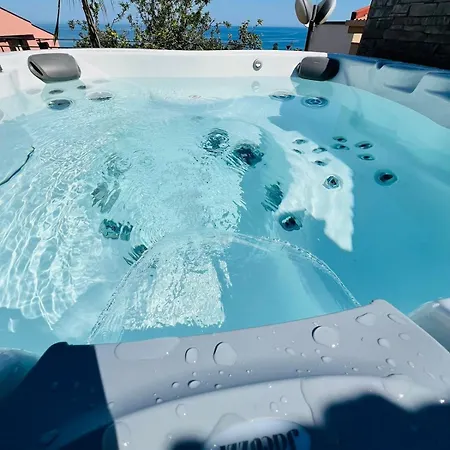 Aloe Di Calanica Villa *